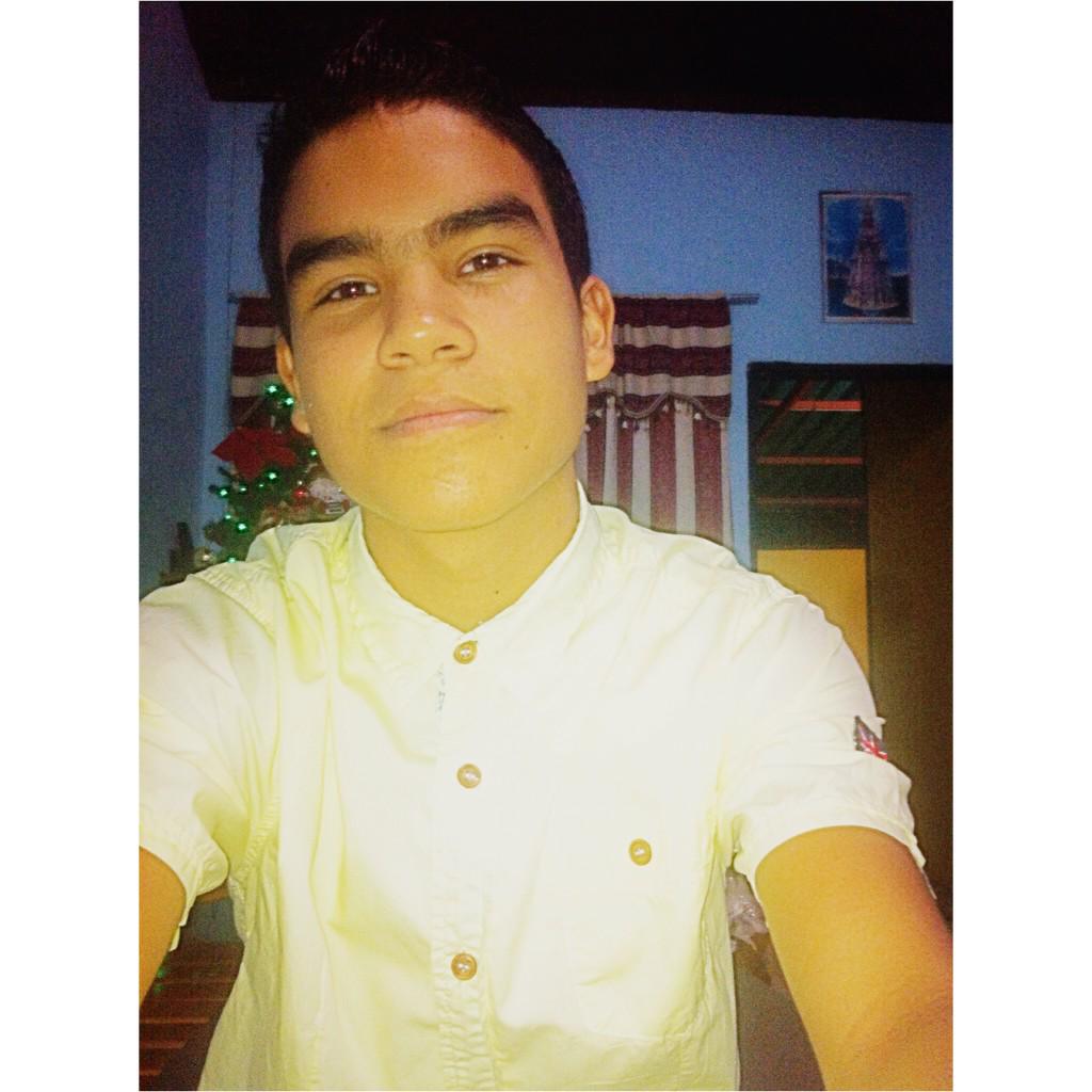 MeLlamoRay's tweet photo. Buenos días gente🙏 http://t.co/cPil5b2R1I