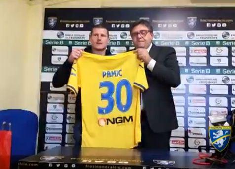 VencaJares's tweet image. To by mě zajímalo, kdo o tomhle bude informovat naše milovaná Sparta... #prestupy #pamic #sparta #frosinone