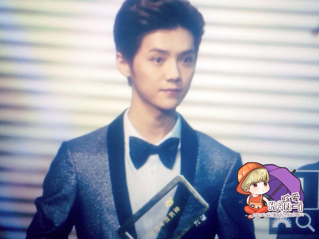 [PREVIEW] 150115 2014 Weibo Awards Night [100P] B7ZGfJVCMAEDo6y