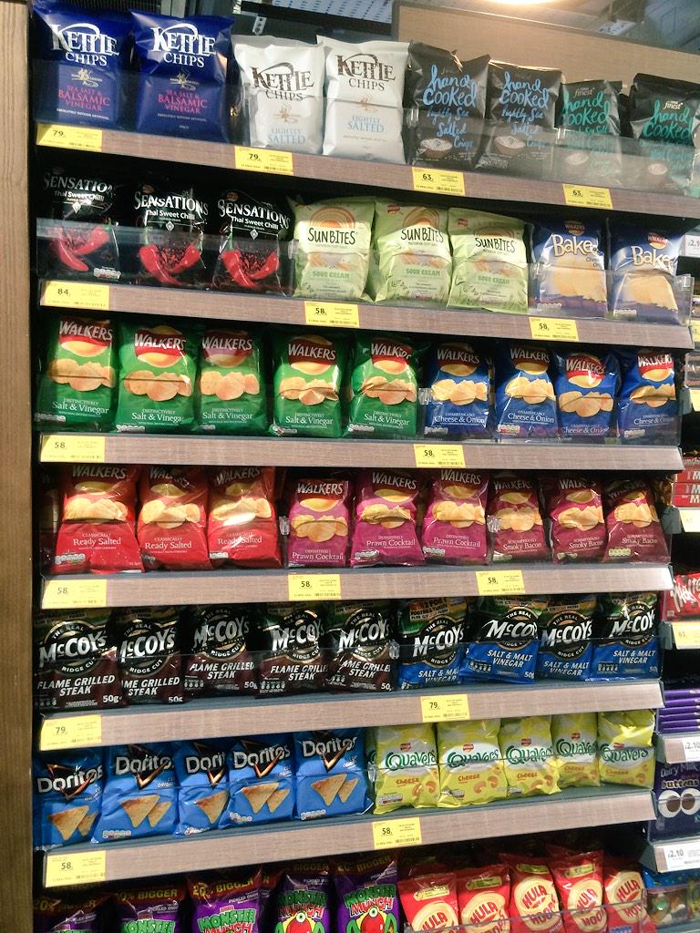 PhilPotLaneF2G's tweet photo. You know the meal deal is £3 but do you know that we have this wide of a variety!?  AND with this voucher its £2! 😱👏 http://t.co/NDKiCOH8S5
