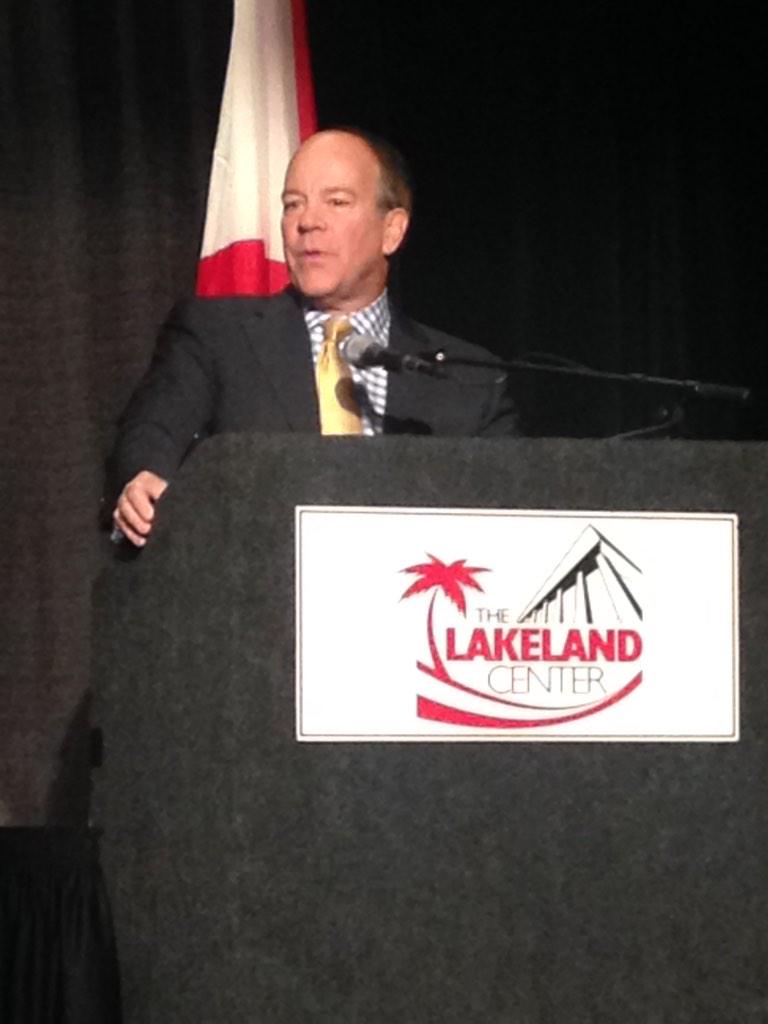 lakelandgov's tweet photo. Brian @wesbury gives a National Forecast at Economic forecast breakfast at #EFB2015 #Lkld http://t.co/TzCDDv6Lmd