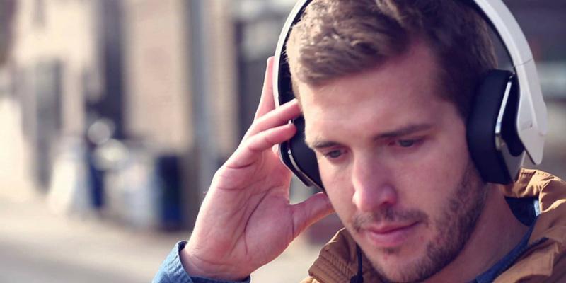 madhurima_nag's tweet photo. Here's my review on @AlpineUSA #Headphones, Slick &amp; Musically Powerful! On @TheGadgetFlow http://t.co/vvjjlv01kl http://t.co/xFjxE4DldB