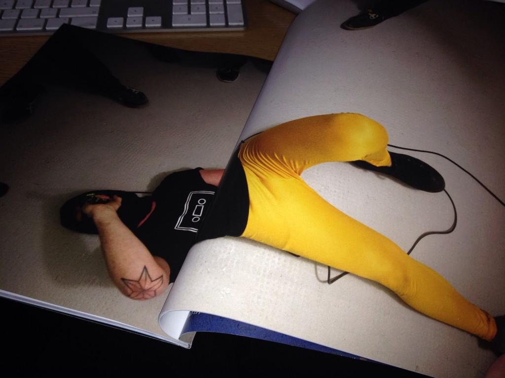 Lovely Stabbing Les double page spread in latest edition of <a href="/CCQmag/">CCQ Mag</a> from our show at <a href="/NotPopMusic/">FreyaAndCinzia</a>'s #OnRecord