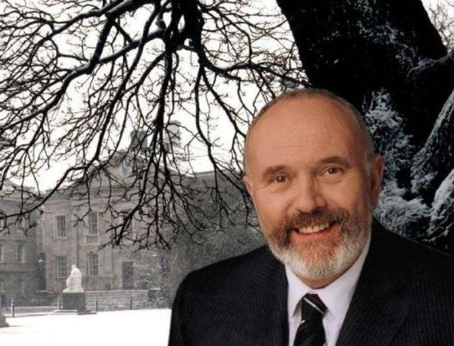 OPINION: Political Christmas cards anyone? I say, return to sender!, writes <a href="/SenJohnWhelan/">John Whelan</a> bit.ly/1yfPzwb