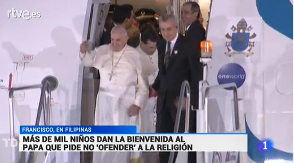 telediario_tve's tweet photo. El #Papa asegura que no se puede provocar ni ofender a la religión. En el #TD1 en http://t.co/bQHqc2viGo http://t.co/VbMyp853Ss