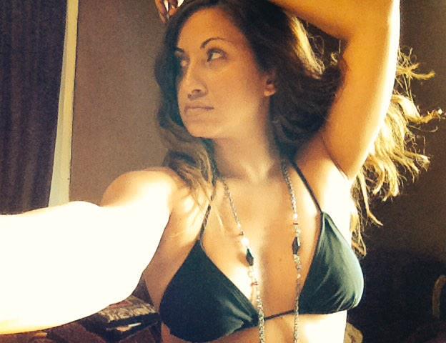 thatweewee's tweet photo. #TBT best time of my life .. Dream come true .. Very grateful @DatingNaked @LightheartedTV @VH1 #pitmancasting http://t.co/YGBZlZ7MEt