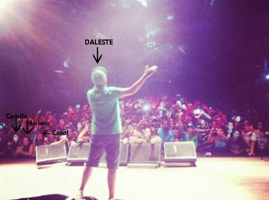 fc_pobrelocoBR's tweet photo. melhor dia da minha vida!! dani , eu, carol e a mariana .. que saudadeeeeeeeeeeeeeeeeeee @dalestebr http://t.co/rLv0seWzkx