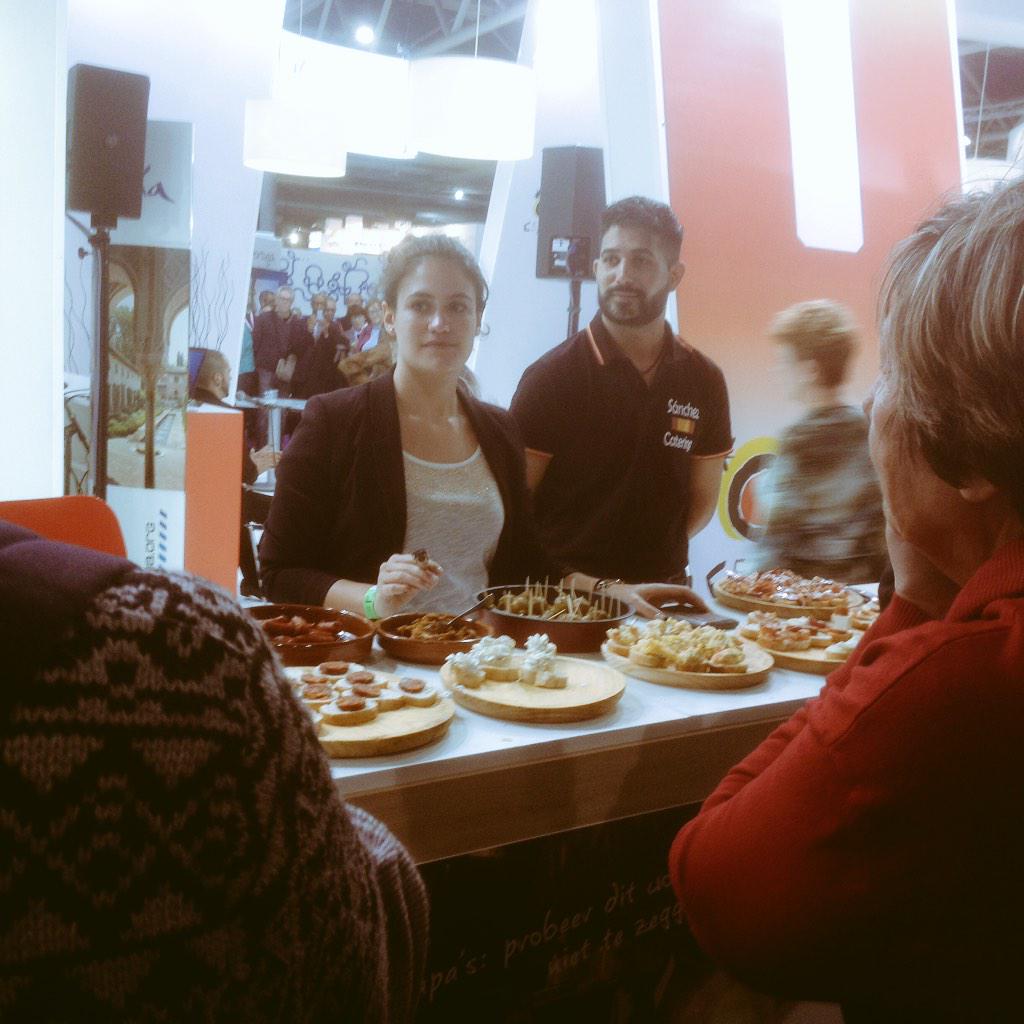 niguillo's tweet photo. #Vakantiebeurs#tweededag http://t.co/Sf9Z6FoPwG