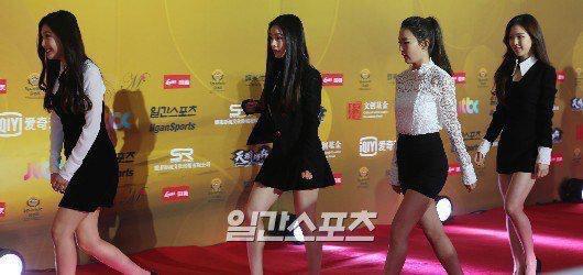 [NEWS PHOTOS] 150115 레드벨벳 Red Velvet @ The 29th Golden Disc Awards Red Carpet
