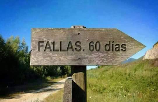 fmercatrussafa's tweet photo. Veig les senyals!! Veo las señales!! #DosMesosPeraFalles #DosMesesParaFallas http://t.co/PGtxkW1uyU