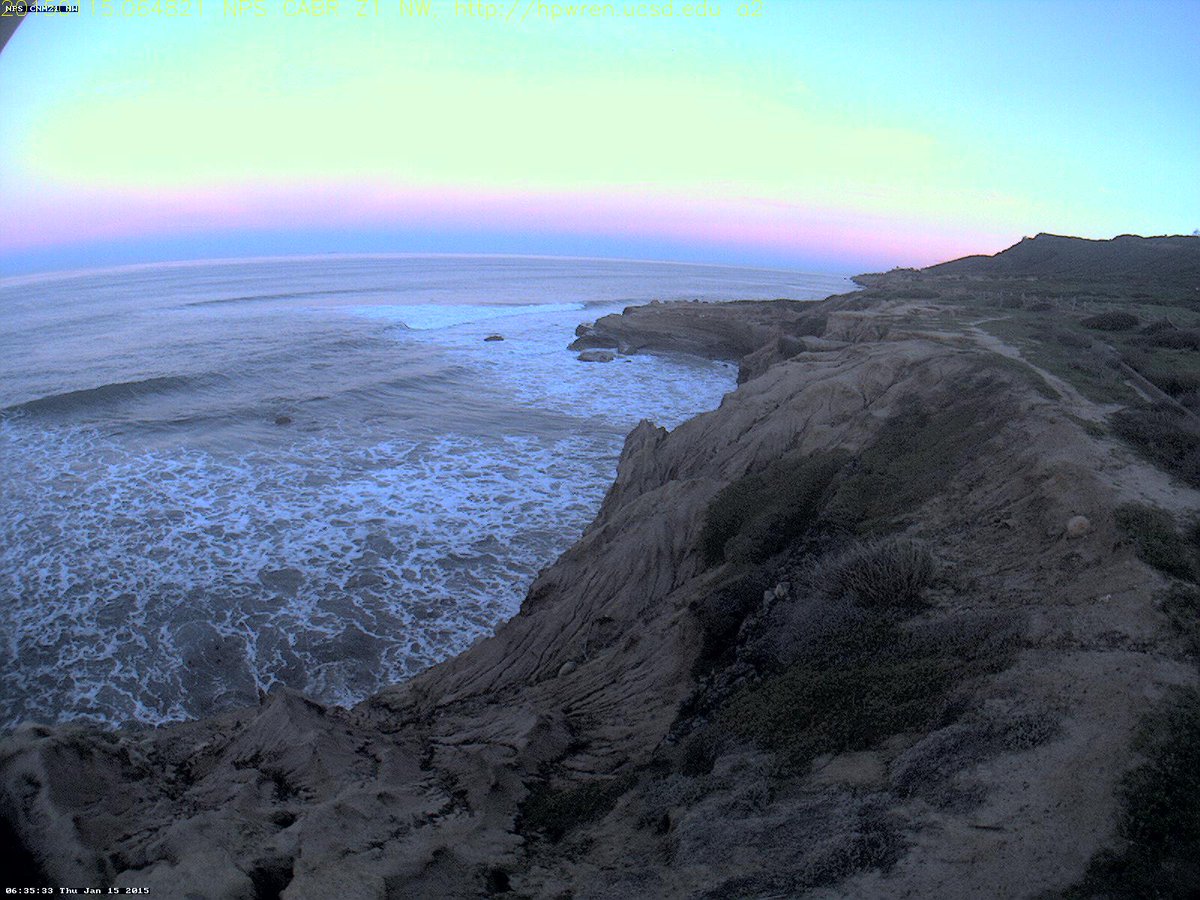 FlyingStenbock's tweet image. Brilliant sunrise colors #SanDiego Point Loma looking west. Mid 70's and #sunny again today #cannotcomplain @CBS8