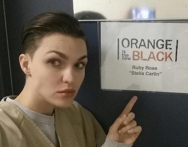 BuzzFeed's tweet photo. Ruby Rose Shares Her First Photos From “Orange Is The New Black” Set
http://t.co/LRZRERKy6F http://t.co/kXaTmch3dF
