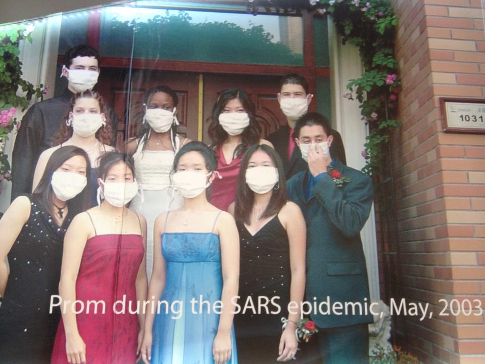 mflorcruz's tweet photo. Man, worst prom theme ever. #beijingproblems http://t.co/YIRUNQKeEx