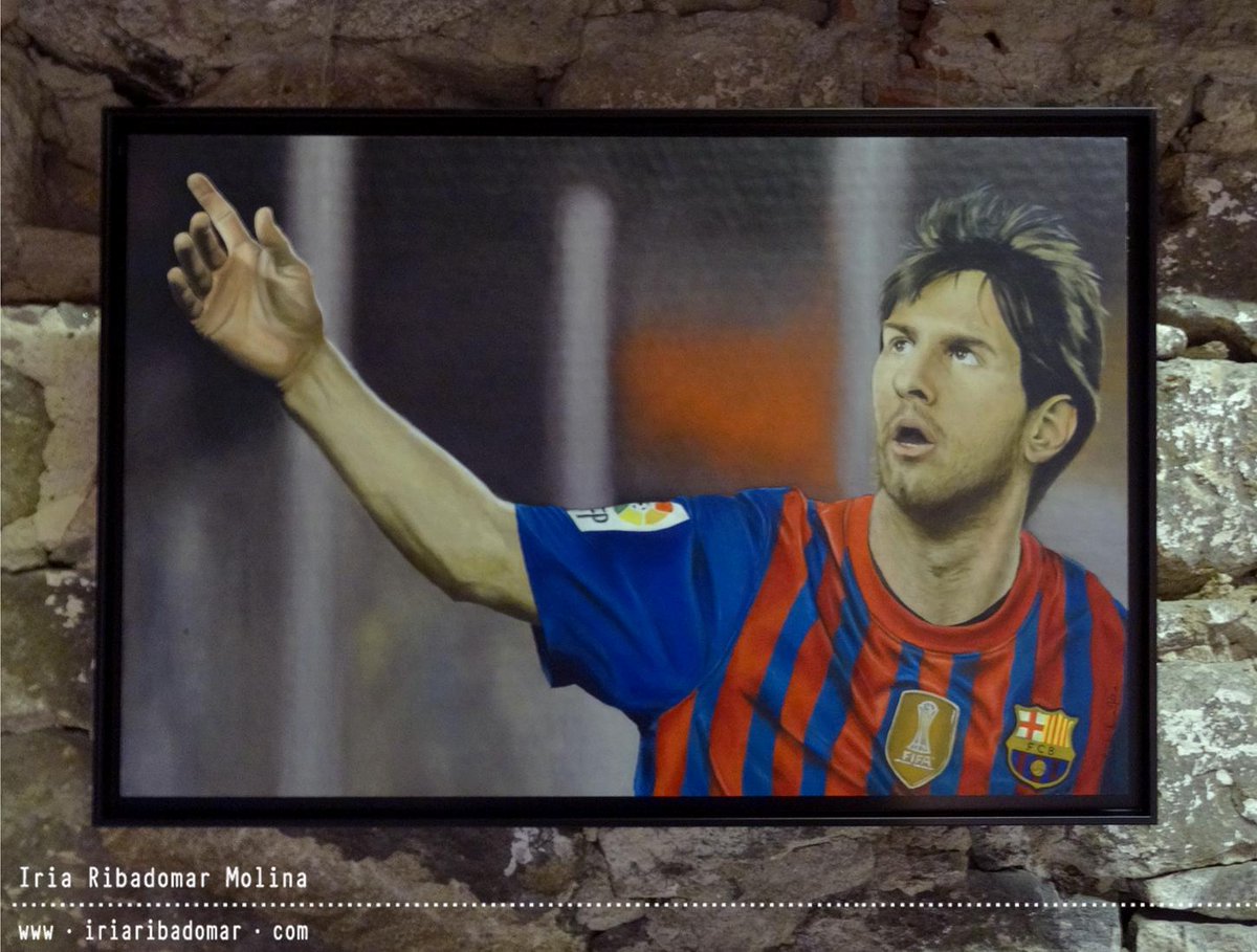 Irusa's tweet image. Hola @_MatiasMessi, el barça juega en Coruña, sabes si existe la posibilidad de que tu hermano me firme el cuadro?