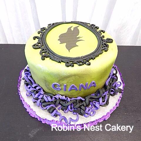 I loved Angelina in maleficent.  Here is my tribute :)