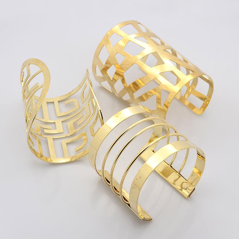 PandaHall's tweet image. Mixed Style Fashionable Golden Plated Glittered Iron Hollow Wide #CuffBangles.#Bangles. pandahall.com/p-1050676-mixe…