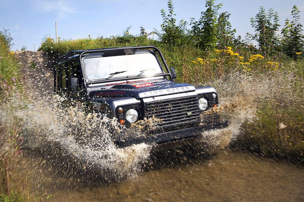 DefenderPorn's tweet image. In all kinds of weather #Defender