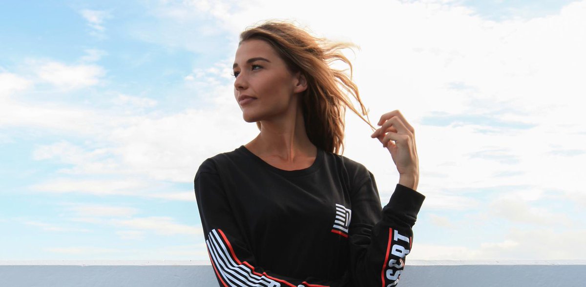 wearedscrt's tweet image. Here's to the long weekend! Thank you Auckland.
dscrt.co.nz/shop