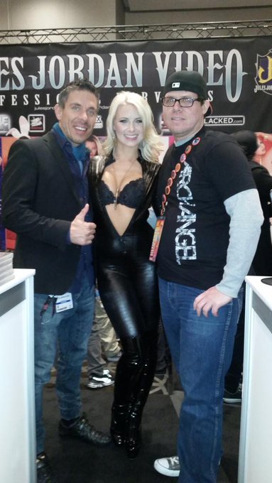 Love The pic :-)RT @TheWildCardJoe Another one with one of porn's it couples @AnikkaAlbrite @MickBluexxx<a class="tags" target="_blank" title="On Twitter" href="/?out=eyJ0eXAiOiJKV1QiLCJhbGciOiJIUzUxMiJ9.eyJpYXQiOjE3MjcyNTIwOTQsImlzcyI6InR3cG9ybnN0YXJzLmNvbSIsIm5iZiI6MTcyNzI1MjA5NCwiZXhwIjoxNzU4Nzg4MDk0LCJyZWRpcmVjdF91cmwiOiJodHRwczovL3R3aXR0ZXIuY29tL1RoZVdpbGRDYXJkSm9lIn0.bi2vNGE2tgnf3fRjm4Ul2PHbhkXvQiYUXtB1YaWyV43kKZSsJfY26UlRKmgRKr06a9MJBFSbOooSenSHVgJshw">@TheWildCardJoe</a><a href="/tag/fan"class="tags"><span>#fan</span></a>