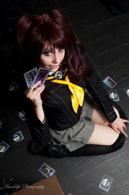 Cosplayr tweet media