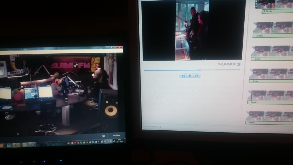 Ingo_Landman's tweet photo. Filmpje monteren met slam op de achtergrond @bijigmar @IgmarFelicia http://t.co/e9w15vOKg4