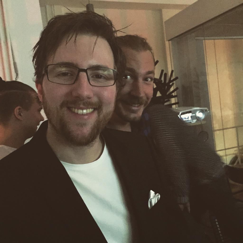 Brottskods finest. #premiär #genier #brottskod