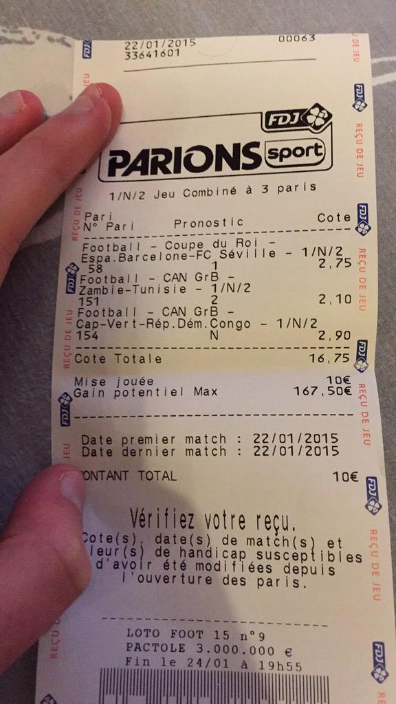 aLeXxiiiS_D21's tweet photo. Pas mal de soir 👍💶 #CoteMatch #ParionsSport #CAN2015 #CAPRDC #ZAMTUN http://t.co/zTZ6plo38I