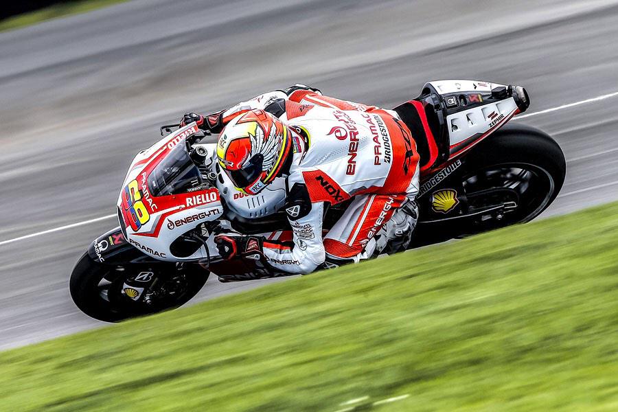 Pronti per una nuova carrellata di foto?
#ls2protectingdreams <a href="/LS2Official/">LS2 Helmets Official</a> <a href="/Yonny68/">Yonny Hernandez</a> @yonny68motogp <a href="/pramacracing/">Pramac Racing</a>