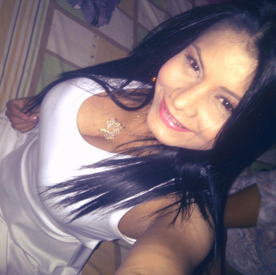 Yusdinijel's tweet photo. Muuaacckk!! http://t.co/1sHL6pnMqs