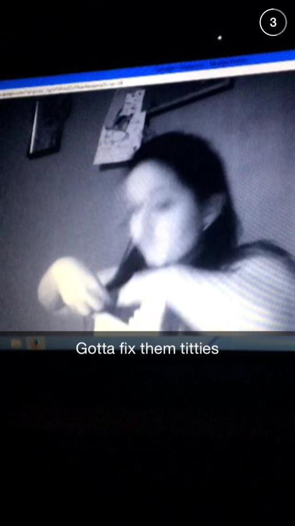 aaron122013's tweet photo. #goddafixmytits😜 @paaattricia http://t.co/ff7zHN69Hz