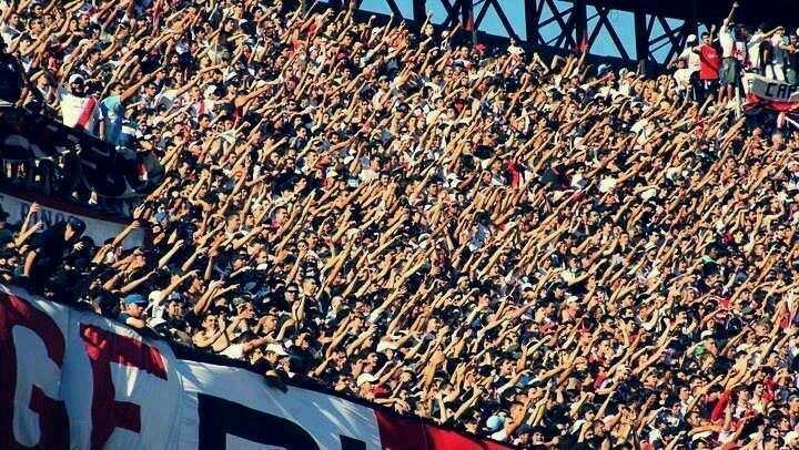 gastonlopez98's tweet photo. Decime boca, que paso en Mar del Plata ♪♪
#PreparaElPARAPAM #ElSabadoComemosChancho http://t.co/DoFDlGAz2U