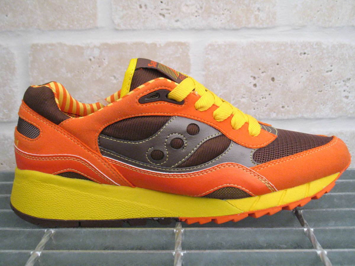 mainsourcecouk's tweet photo. #tbt #saucony #candypack
Saucony Facebook Group for latest news, trades etc just @SauconyOrigs
http://t.co/6TQb6fiFir http://t.co/ygPagQxDdH