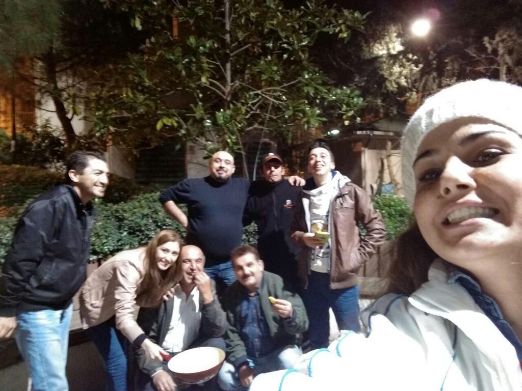 zekikayahan's tweet photo. Abbasağa Parkı'nda patates kızartmasını paylaştı dinleyicilerimiz. Gebze'den piknik tüp getiren Tufan'a teşekkürler. http://t.co/UdKpUIUnii