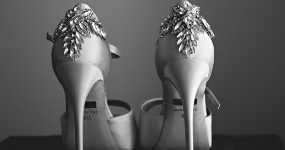 stylemepretty's tweet photo. Holy shoe heaven! http://t.co/DGZu0Fi4DA @curtismoore http://t.co/ilHUaBBT6h