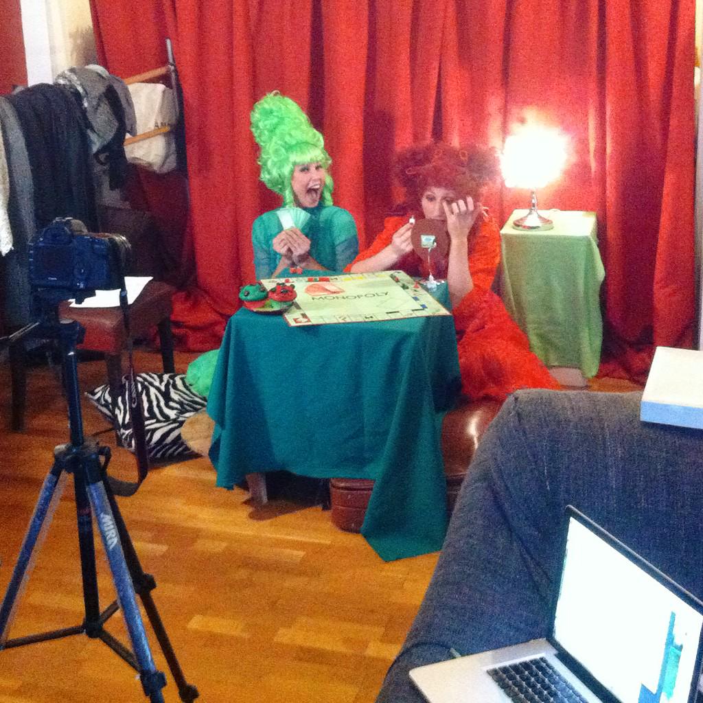 IAMfotografie's tweet photo. Vandaag gefilmd voor http://t.co/L3XcQkuvTf . Wat een heerlijke dames! Dank u Roosje en Greetje, het was geweldig! http://t.co/4yj1YdT5P3