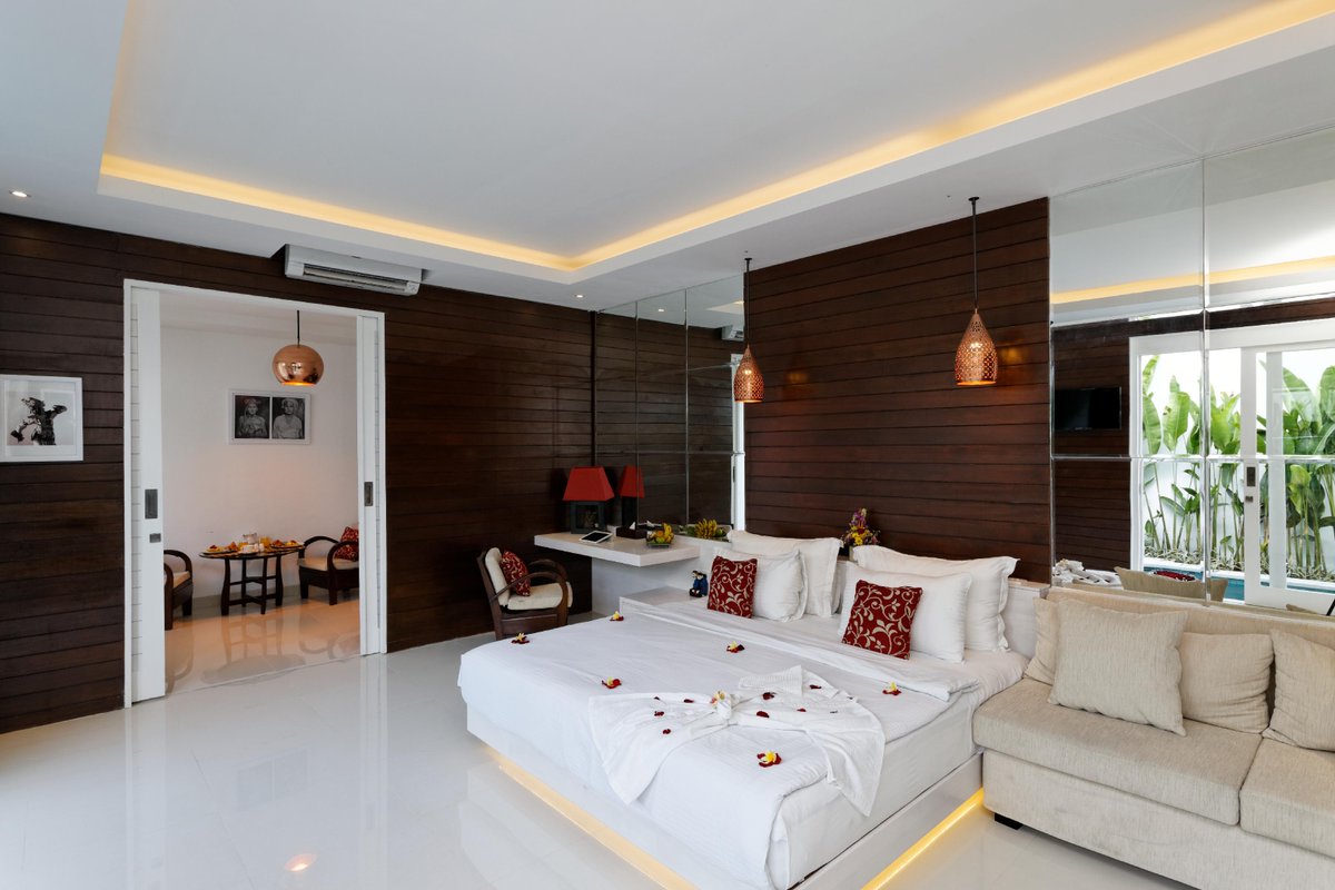 GPI - Crown Astana Villas 
#honeymoonvillasinbali
