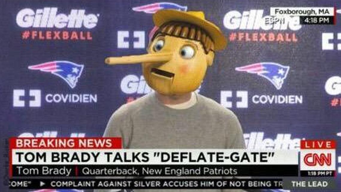 BleacherReport's tweet photo. The internet had a field day with Tom Brady’s press conference #DeflateGate http://t.co/JSYiM3H0Vs http://t.co/Vgsn2AgD6d