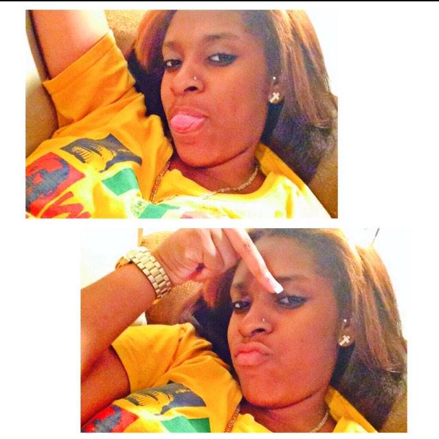 Neshaaa___'s tweet photo. “@TooTallWall: “@itsanaturalhigh: Quote this with a ugly pic of your best friend 😂” http://t.co/KPwpsGojgF” the shade is real