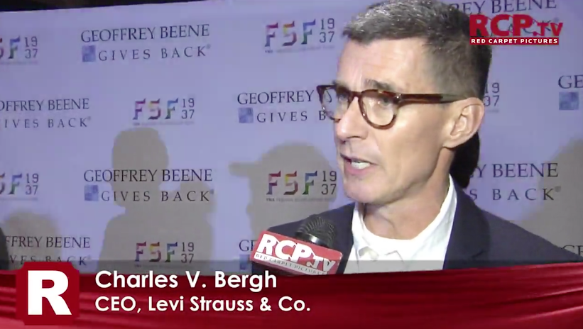 RedCarpetPics's tweet photo. Video | @YMAFSF, @MensWearhouse #CEO Honor @LEVIS CEO &amp; Fashion's Future Leaders | See Here: http://t.co/THR4jMAZlX http://t.co/SvnOvBJ9Co