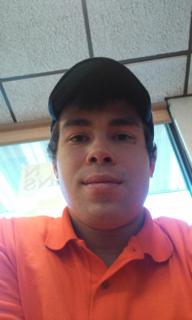 gohammyalldaway's tweet photo. At work ready for a good day #penguinpointe http://t.co/H5NWOFUj0d