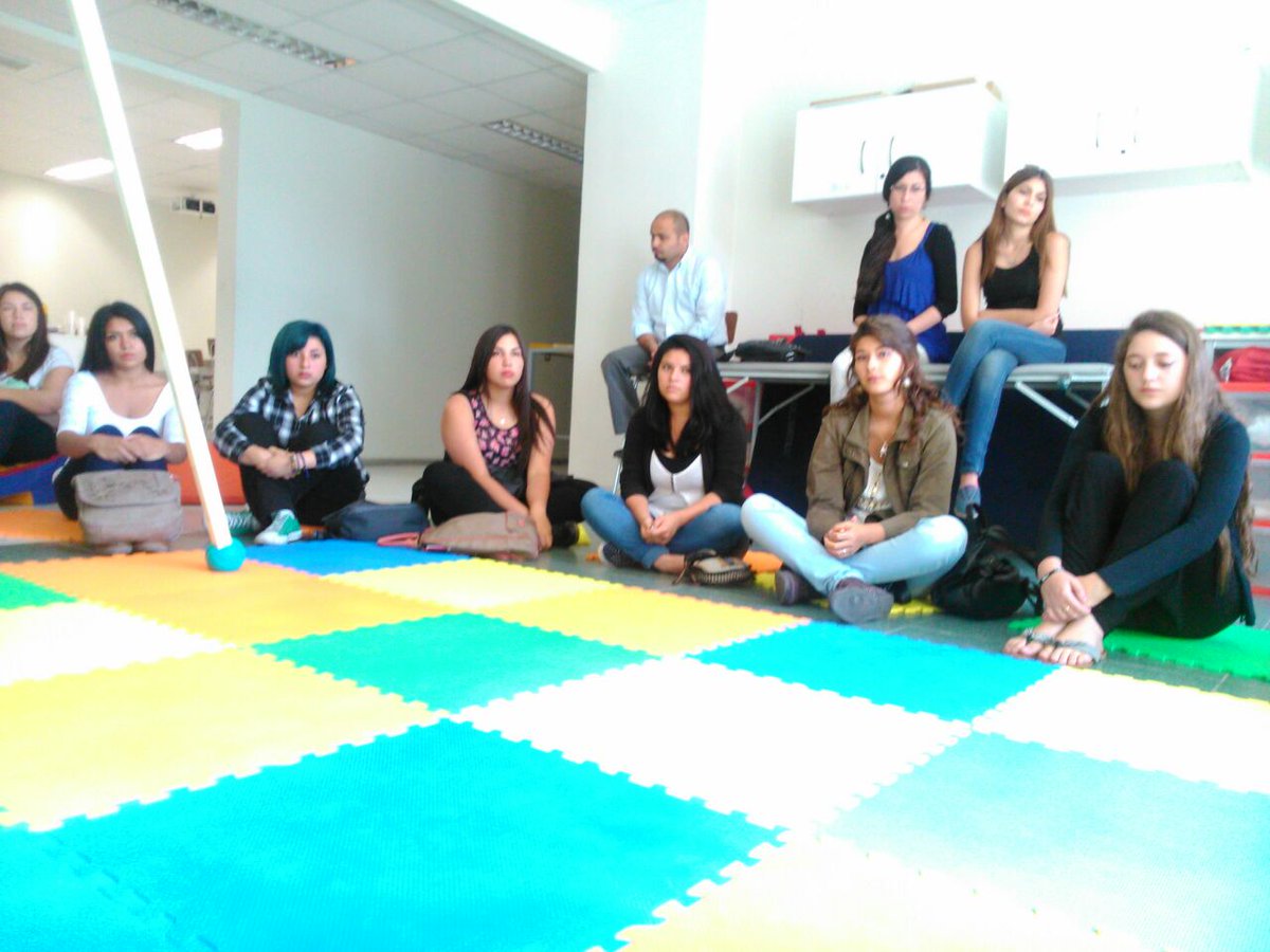 TO_UST_VINA's tweet photo. Escuela de TO realiza actividad de Bienvenida a sus nuevos Alumn@s. Éxito en este nuevo proceso 
¡¡¡ BIENVENIDOS !!!! http://t.co/sMLxA650zG