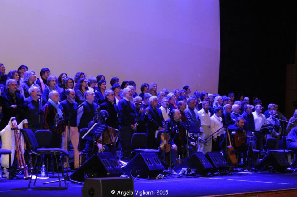 #cantaremirendefelice #coro <a href="/SparagnAmbrogio/">AmbrogioSparagna</a> #Chiarastella2015