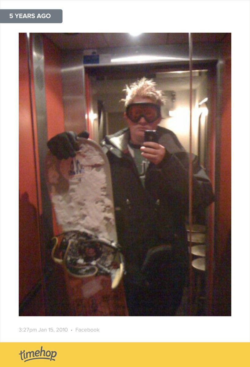 SlyFlyBoy's tweet photo. I miss snowboarding.  http://t.co/HtTU8OV81B http://t.co/EGPBkkYYnH