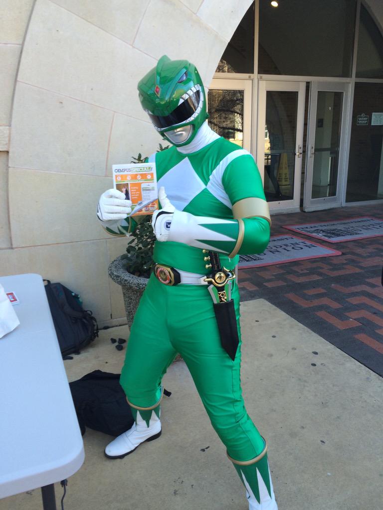 nnessaaa's tweet photo. Be cool like this guy &amp; get your #free #coupons #TexasTech @KSeanz #CampusSpecial http://t.co/SE5TEq0SKH