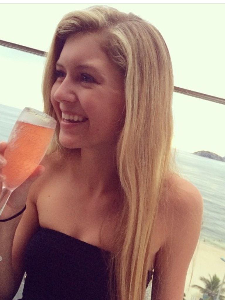 DatBoyHot23's tweet photo. The Boojy Squad has just sign HC Sophie Ball to a 1 yr/$50 mill contract.

She is the definition of future success. http://t.co/ORoLiXnbGf