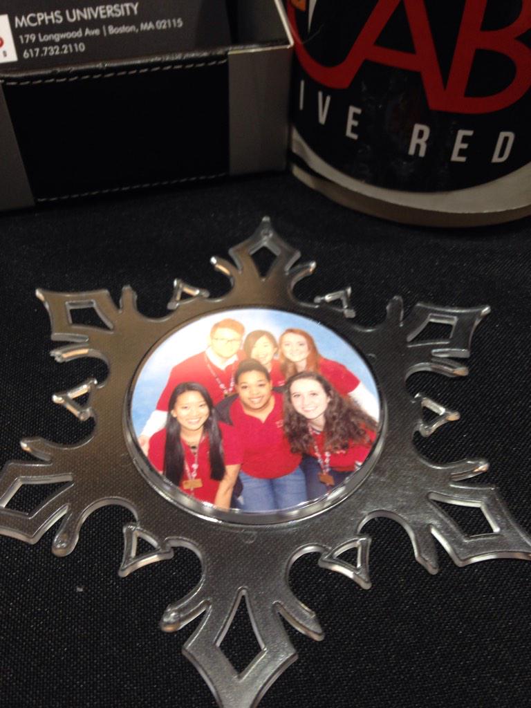 MCPHS_CAB's tweet photo. Want one of these snowflake photos? Join CAB now I'm the atrium until 2PM! #snowedinwithcab #livered http://t.co/Cbw7VrdAEI