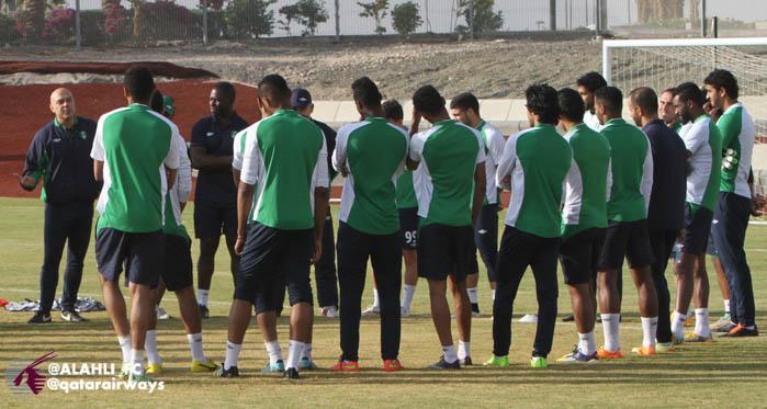 صور من تدريبات الفريق الكروي الأول علی ملاعب مدينة الملك عبدالله اليوم الخميس 15 يناير 2015م