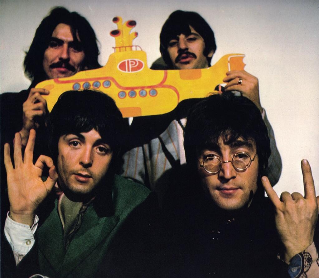 today_okay's tweet photo. 16 января - Всемирный день «The Beatles» http://t.co/2kYK9hU1f6