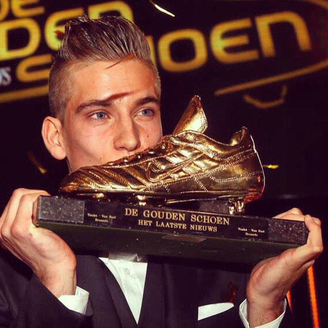 dennispraet's tweet image. Hard work pays off!! #goudenschoen #hln #great #feeling