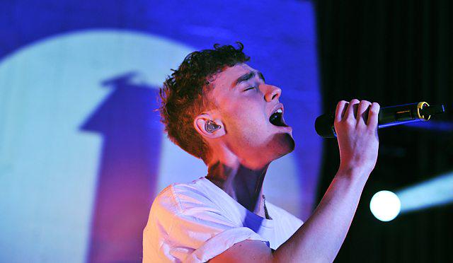 BBCR1's tweet photo. Watch all of the highlights from last night's #R1FutureFestival right here >>> http://t.co/uBu3fblorO http://t.co/eSUN28kGpl